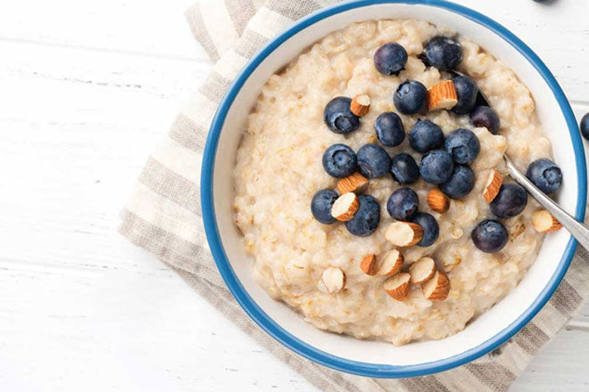 ALMOND BERRY OATMEAL – Bene Casa