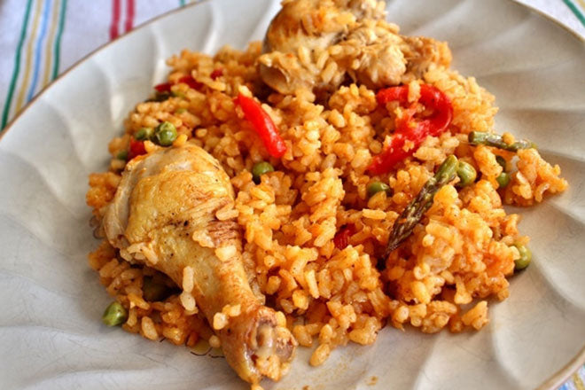 CHICKEN AND RICE (Arroz Con Pollo)