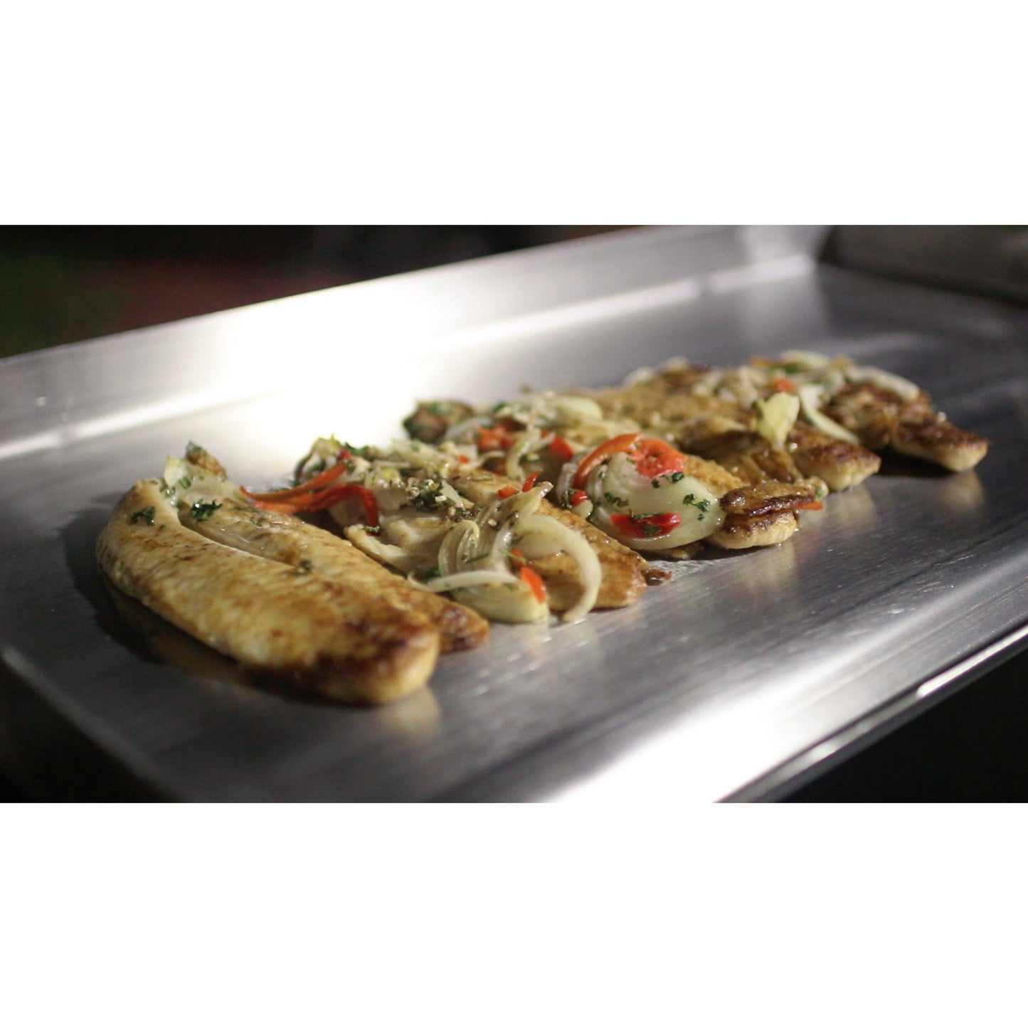 
                  
                    Bene Casa cast-iron double burner with griddle set, stainless steel double griddle, weatherproof, low pressure regulator, 55000 BTU double burner
                  
                